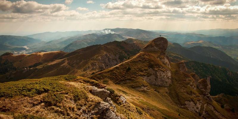软件开发新挑战：OA与CRM系统如何满足GDPR与网络安全法的数据安全合规要求