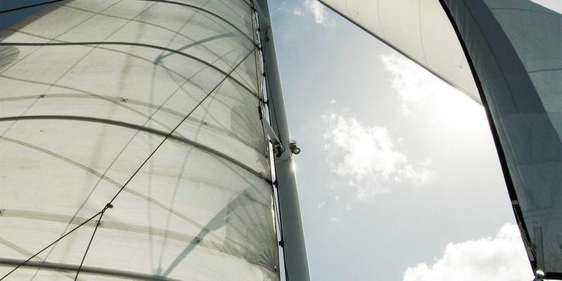 零售业进销存管理系统选型指南：定制开发与核心功能解析，以易欧系统为例